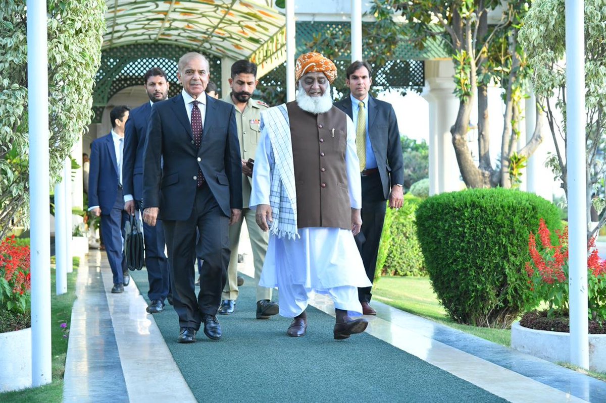 Prime Minister of Pakistan 🇵🇰 Shehbaz Sharif tweet media