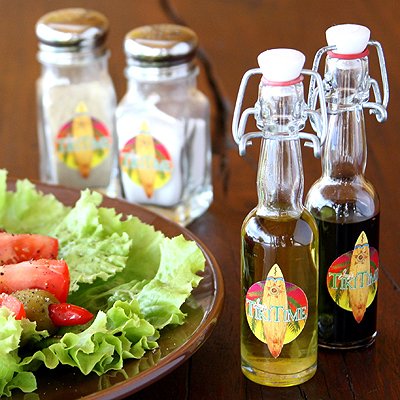 Brand your own food, wine or any gift product with DCT 4. 5... With DCT 4.5 paper you can print your own stickers to decorate any substrate.... It's as easy as printing and applying...  bit.ly/3xvjqkC
#TheMagicTouch #Imagination #Stickers