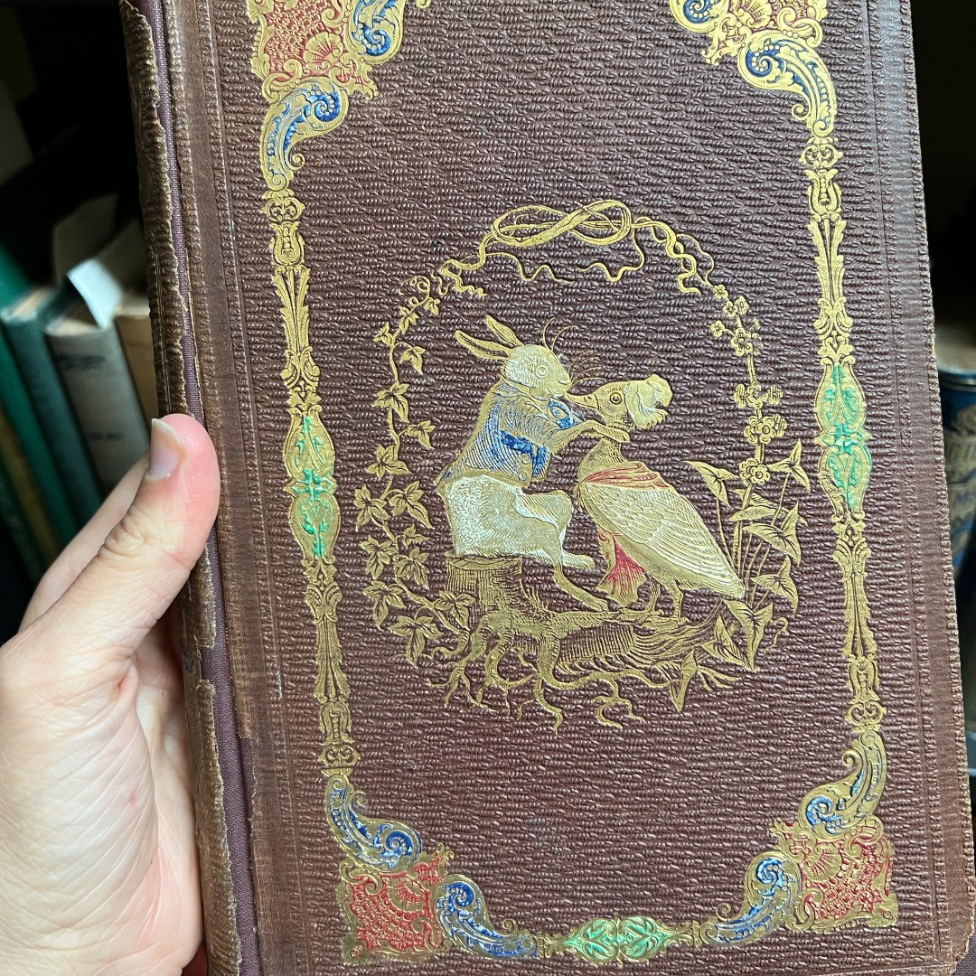librarycompany's tweet photo. This #publishersbinding seemed seasonally appropriate!
What do you think they are talking about?
#BookCover on Fables de Florian (Paris, ca. 1850) https://t.co/nnW8NxByxc