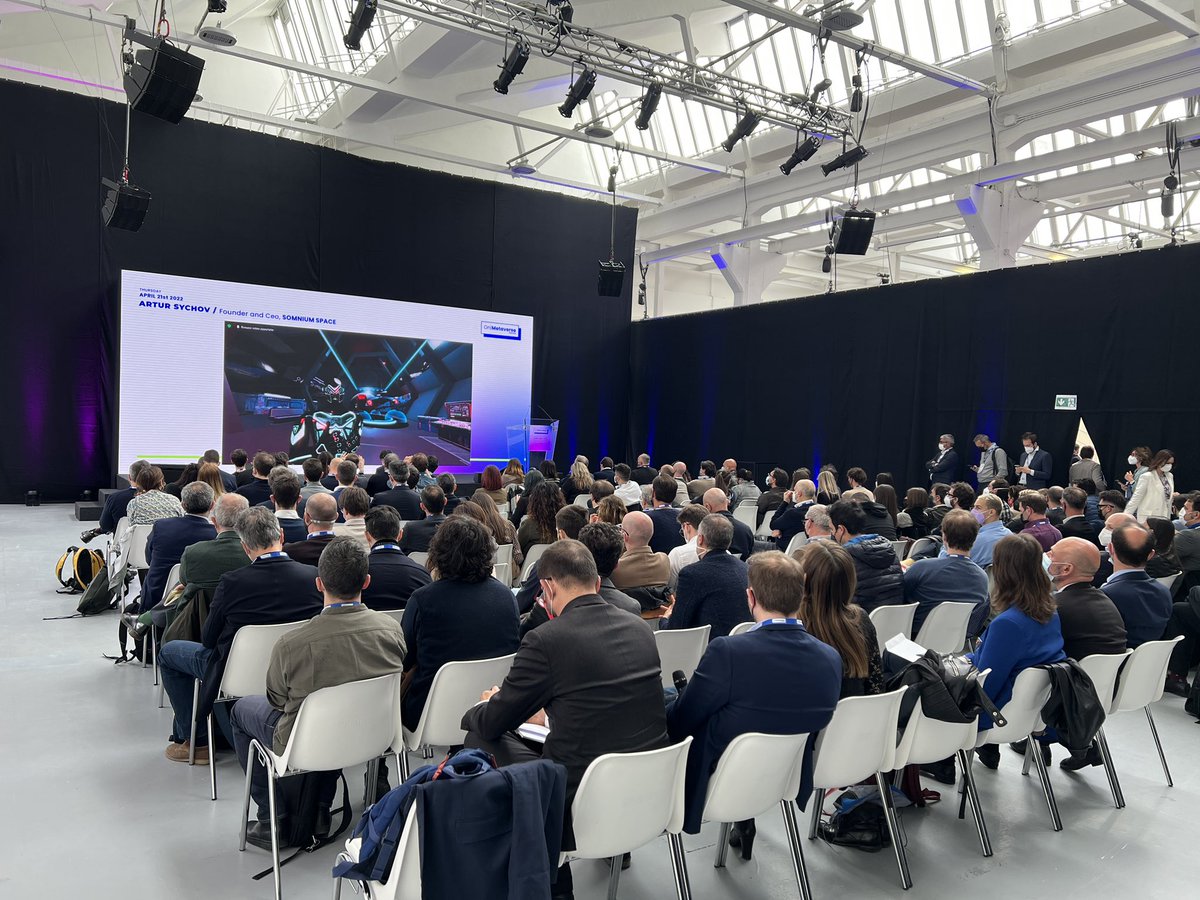 Always my preferred view #OnMetaverseSummit #onmetaverse22 #conference #VR #metaverse