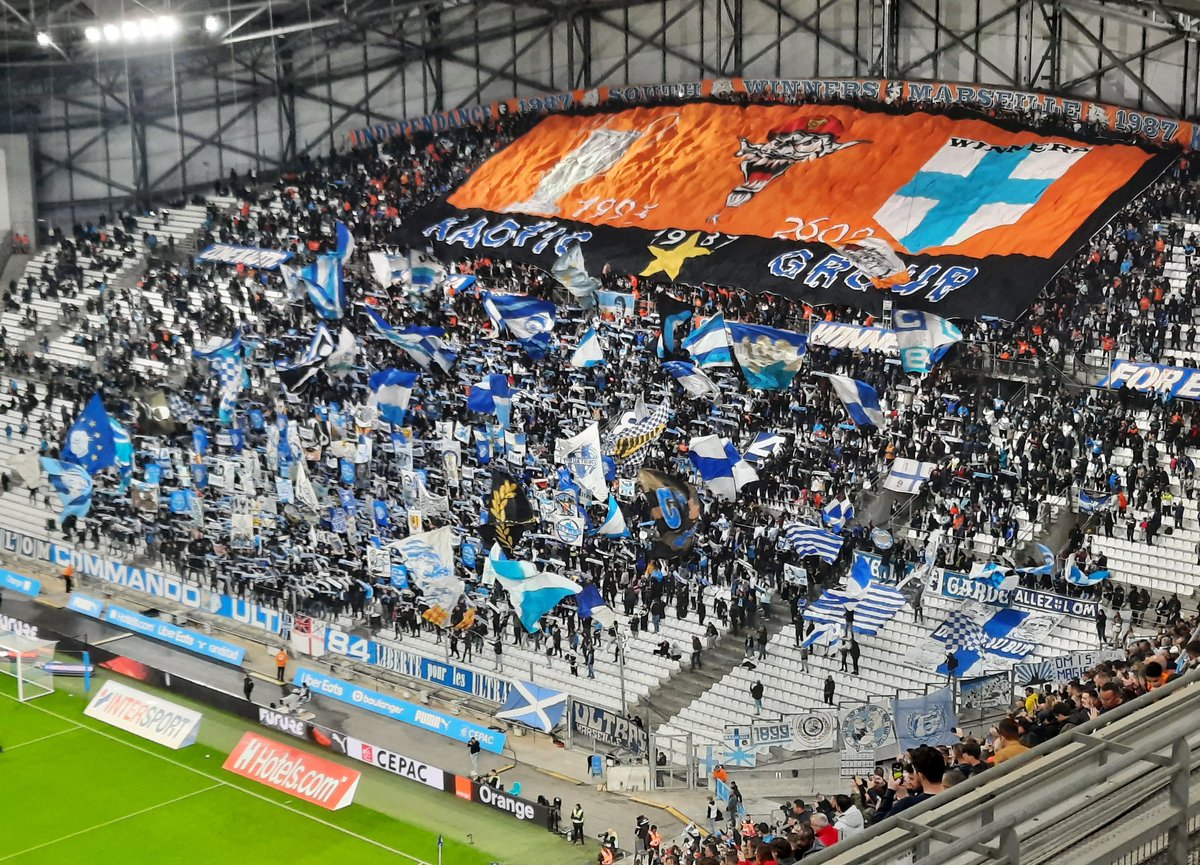 brunoblanzat's tweet photo. Salut la #TeamOM,
La régalade, encore, ces tifos, hier soir 👍 pour lancer le précieux succès de l'#OM face à Nantes (3-2)!
@Mode55489648 #Ultras https://t.co/6QQdkNeVwF