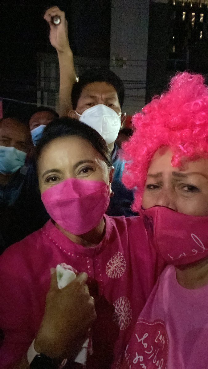 Little things 🥺 
Pag sinabi niyang gagawin niya, gagawin niya talaga that’s why I trust her so much. 🥺 Thank you VP <a href="/lenirobredo/">Leni Robredo</a> for making me believe that there are still great and trustworthy leaders like you. #CebuIsPink #CEBOOM