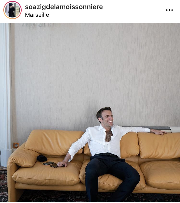 JJ_Echeverria's tweet photo. El que no enseña no vende. #pecholobo de @EmmanuelMacron... #Elecciones2022 🇫🇷 https://t.co/nzg4gZA4Ge