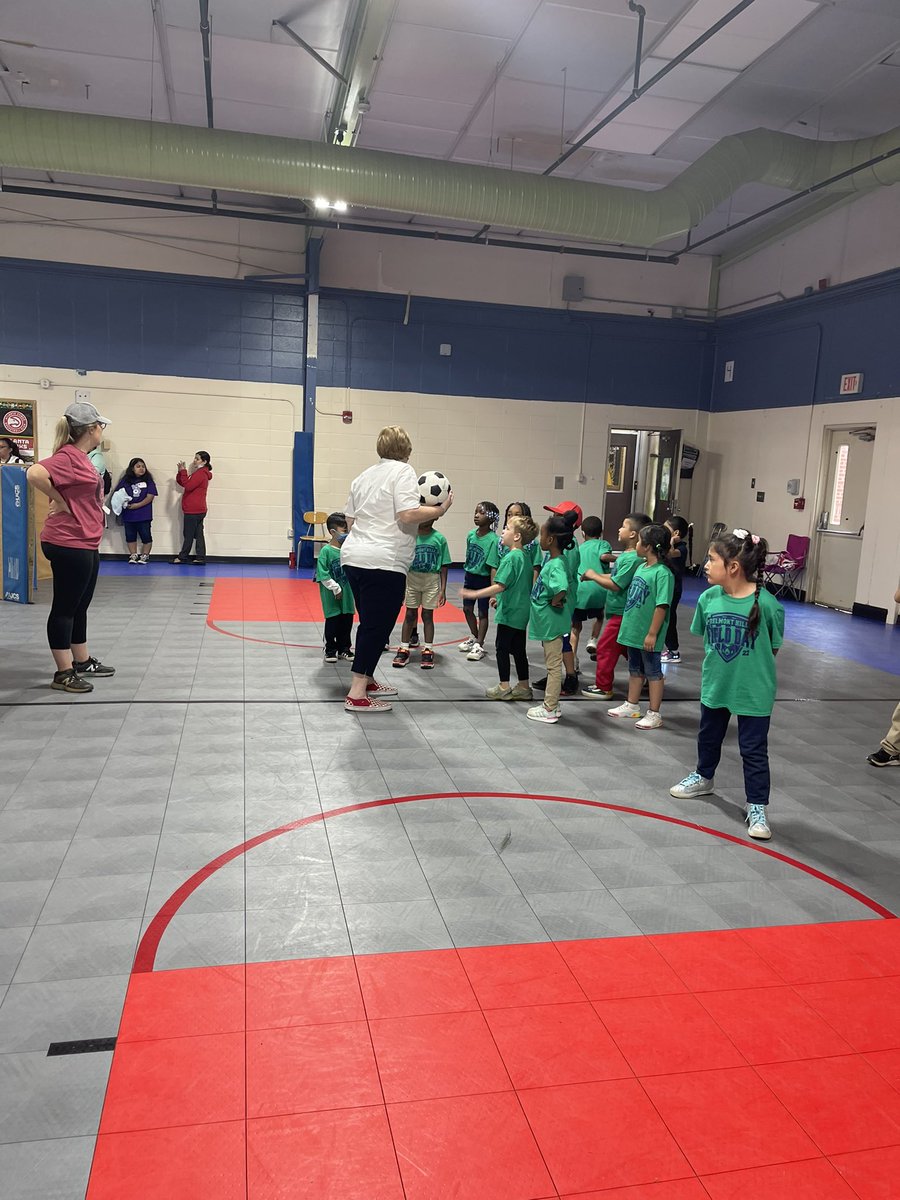 MLWeather's tweet photo. Kinder field day in the gym.  Parents and teachers alike are having so much fun. @DrAshleyCampoli @belmontbears https://t.co/5uIWyTsnAo