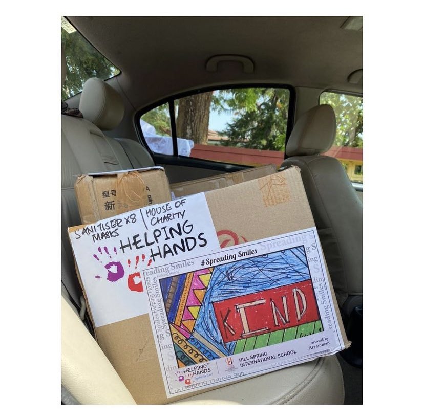 hope_official21's tweet photo. #Backdated Unfortunately covid made its way into a orphanage with autistic children. And oxygen would be required!                        Just then we got a call from the @HelpingHandsHHF and within 2 hours they sent 2 concentrators for the orphanage and for a nursing home. https://t.co/Va44EK7jf3