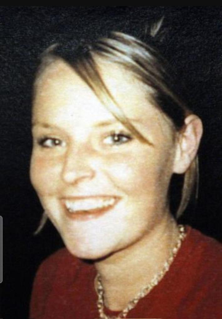 #REWARD - £50,000 -  for info leading to burial site of Daughter of multimillionaire - Lisa Dorrian - who disappeared in 2005 in #unitedkingdom #murder 
Post date: April 21, 2022