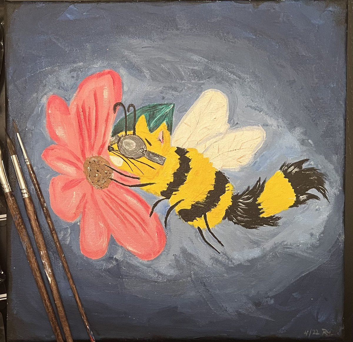 nynaeva001's tweet photo. My Beeline #gish #bumblebutt @Stands @GISH https://t.co/NgdiYJBFOD