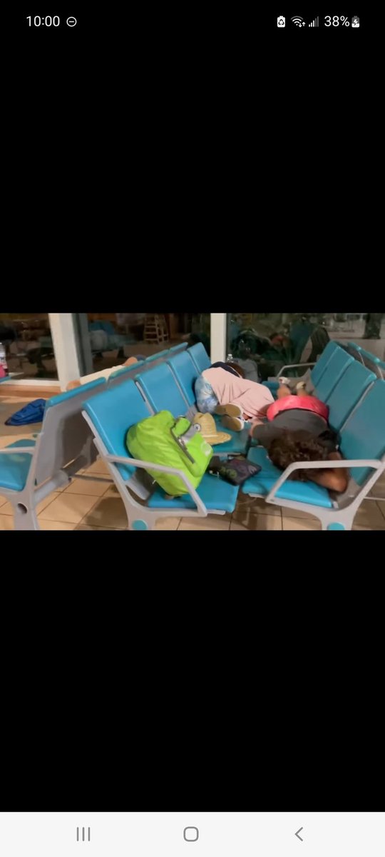 Michael57053756's tweet photo. @xc72f77j84 @AmericanAir No Refunds for 48 hour delay....half of it sleeping in the MBJ AIRPORT!
#neverAAgain https://t.co/vkeKhUZWpi