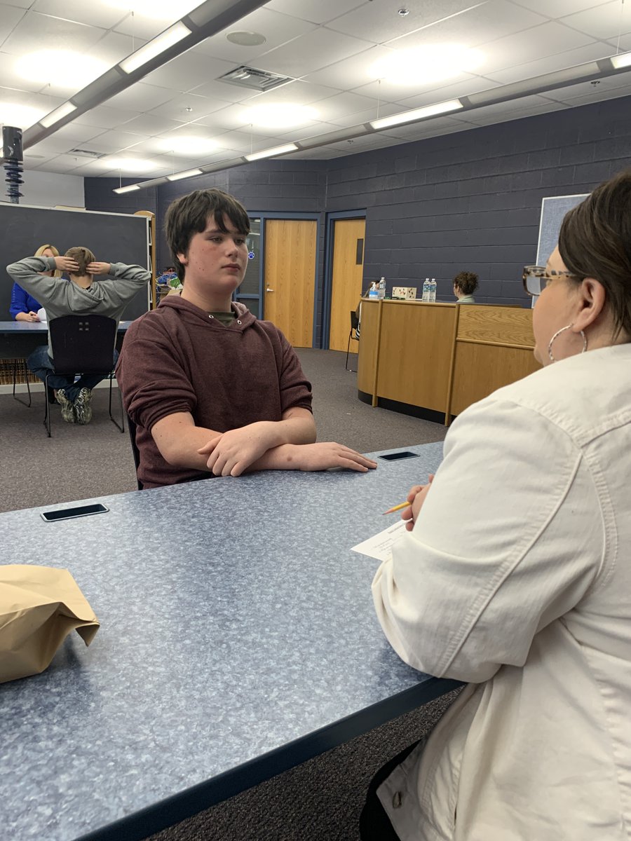cms_mediatech's tweet photo. Mock Interviews are underway for 8th grade students in the Computer Skills and Career Exploration classes. Earlier in the week, students learned the dos and don'ts of effective job interviews. https://t.co/s5YUX4Nnnn