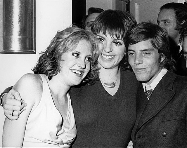 Liza Minnelli Archive on Twitter "Liza Minnelli with her younger