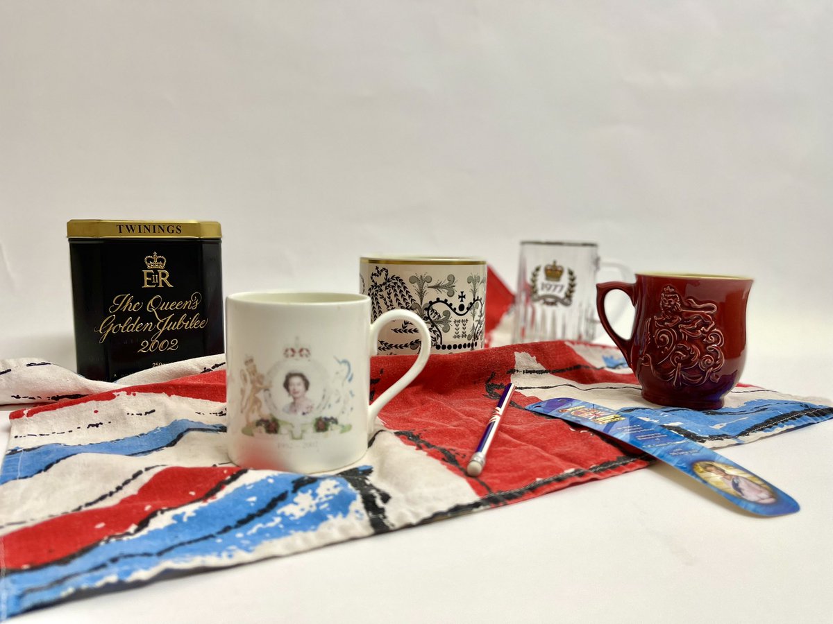 Send us your memories &amp; pics of souvenirs or street parties that could be included in it. Find out more details and how to get involved here: bit.ly/QueensPlatinum…
 
#QueenElizabethII #PlatinumJubilee #Memories #StreetParty #Celebration #TheBowesMuseum #BarnardCastle