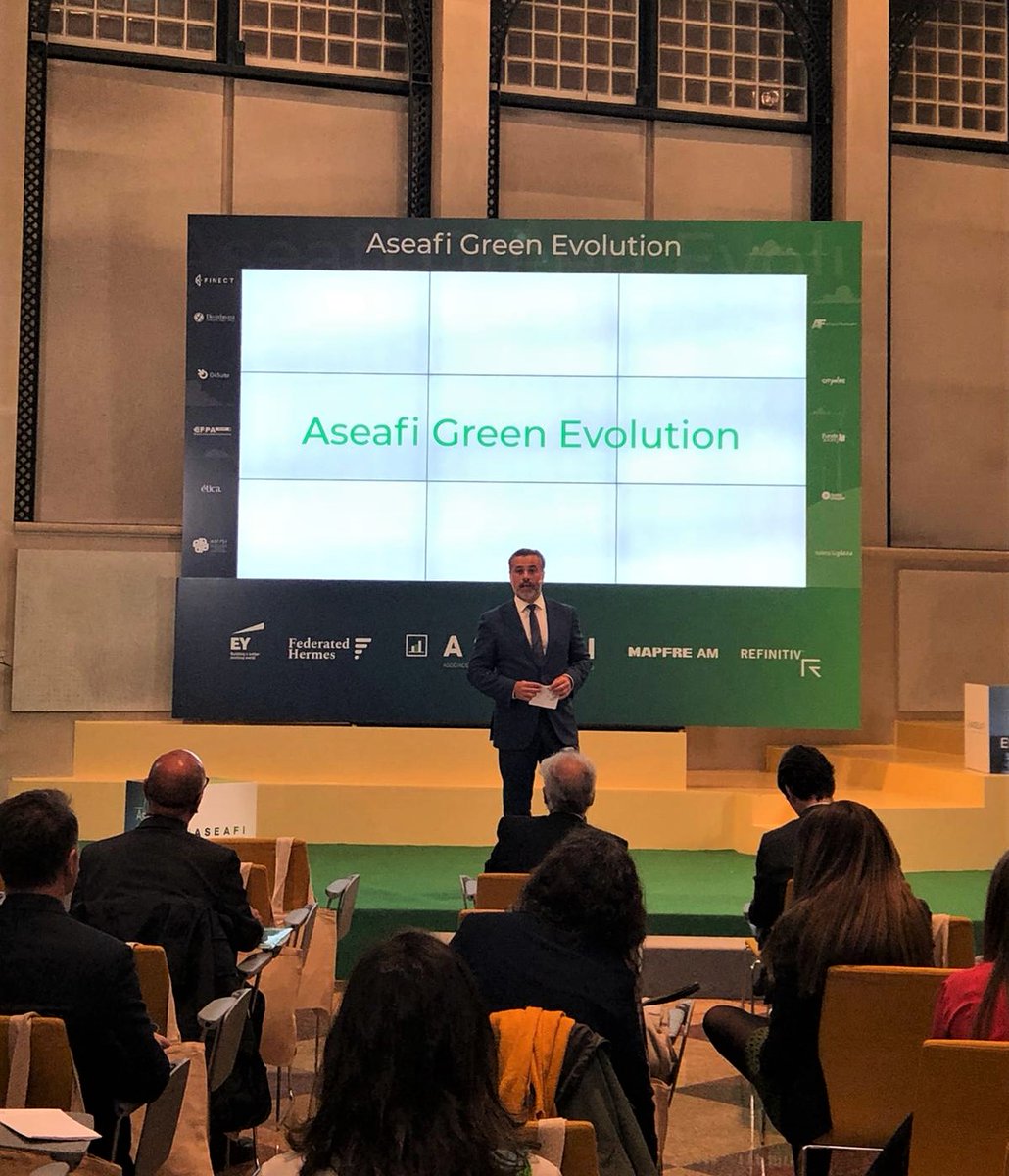ASEAFI's tweet photo. ▶️Os damos la bienvenida al #ASEAFIGreenEvolution de la mano de nuestro presidente, @fernandoibanezf

Un encuentro basado en la sostenibilidad ♻️y las finanzas 💰 con los expertos de @EY_Spain, @Refinitiv, @Etica_site, @DiverInvest, @MAPFRE_ES y @FederatedHermes https://t.co/z7DSujbn9b