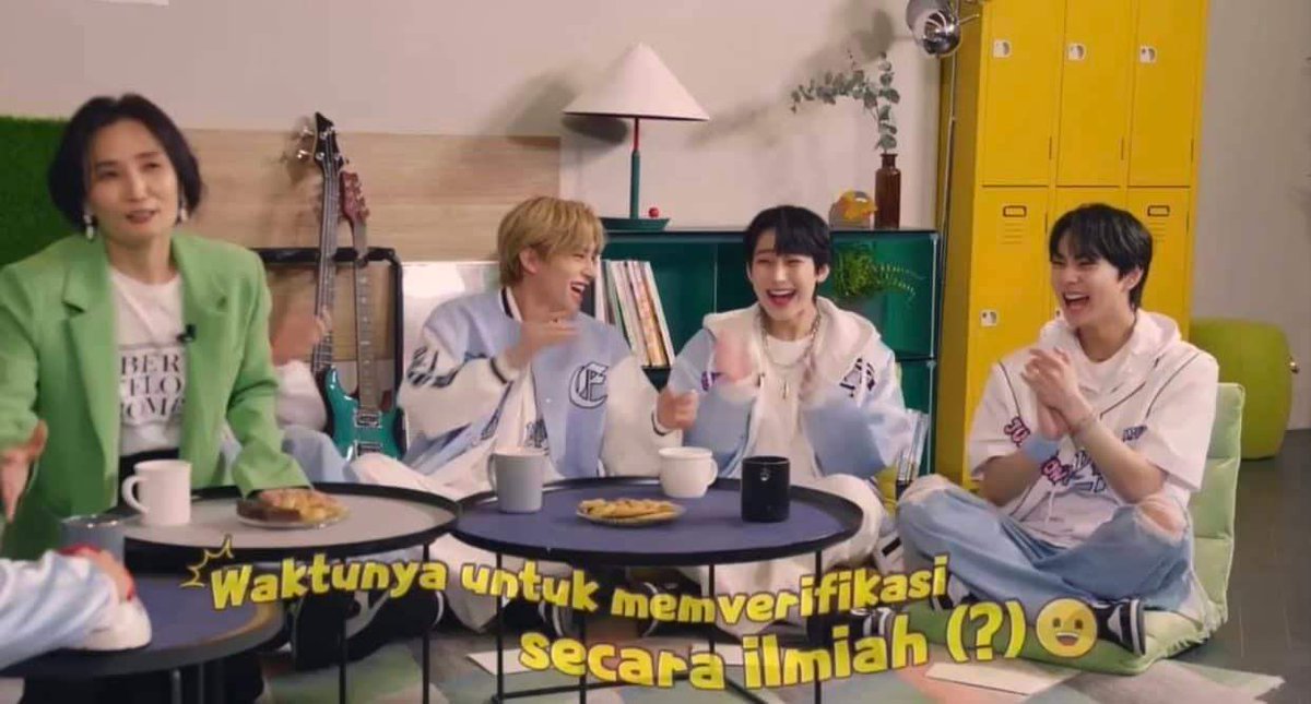 en_phinity00's tweet photo. 🟢 UPDATES 🟢

PHOTO | 220421

Jay is so handsome and also all of them🥰

ENHYPEN ON TOKOPEDIA [220420]

3/3

ENHYPEN ON TOKOPEDIA
#ENHYPENdiTokopediaTVShow 
#MintoLOVEENGENE
#TokopediaxENHYPEN
@ENHYPEN_members @ENHYPEN 

© ENHYPEN ASIA https://t.co/BJGjuen1Zj