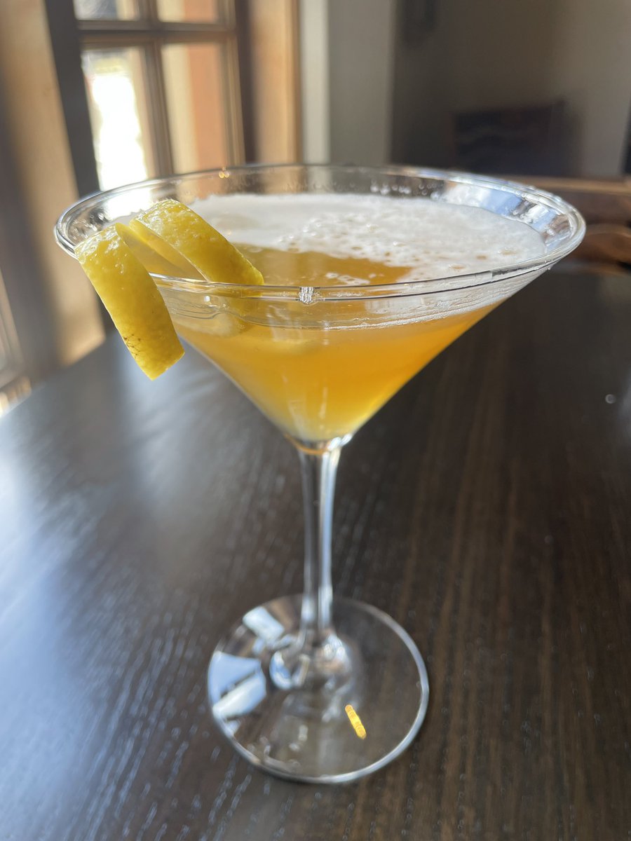 ivyofwheaton's tweet photo. We have fantastic NEW dishes for you! Getting into spring and preparing for summer… be on the look-out! 👀

In the meantime, here is a new drink special! The Pineapple Blossom 😍🍸 https://t.co/u6J6N6whJV