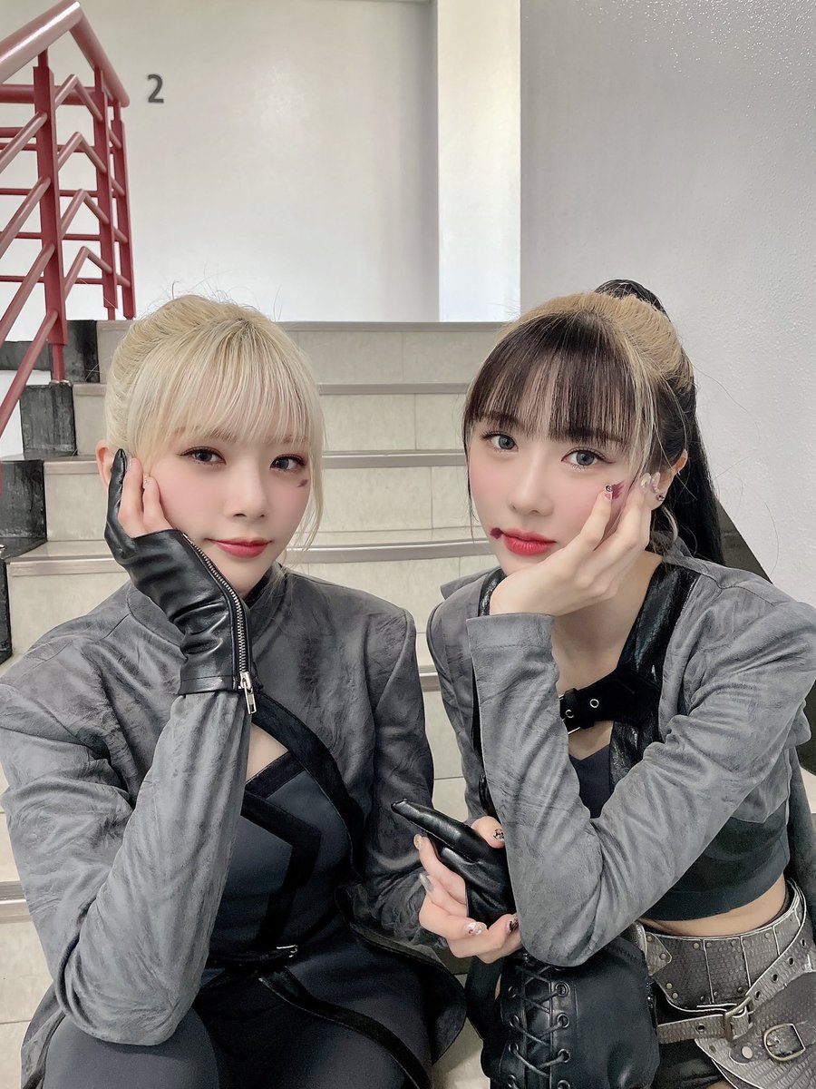 jiu x yoohyeon (jiyoo)