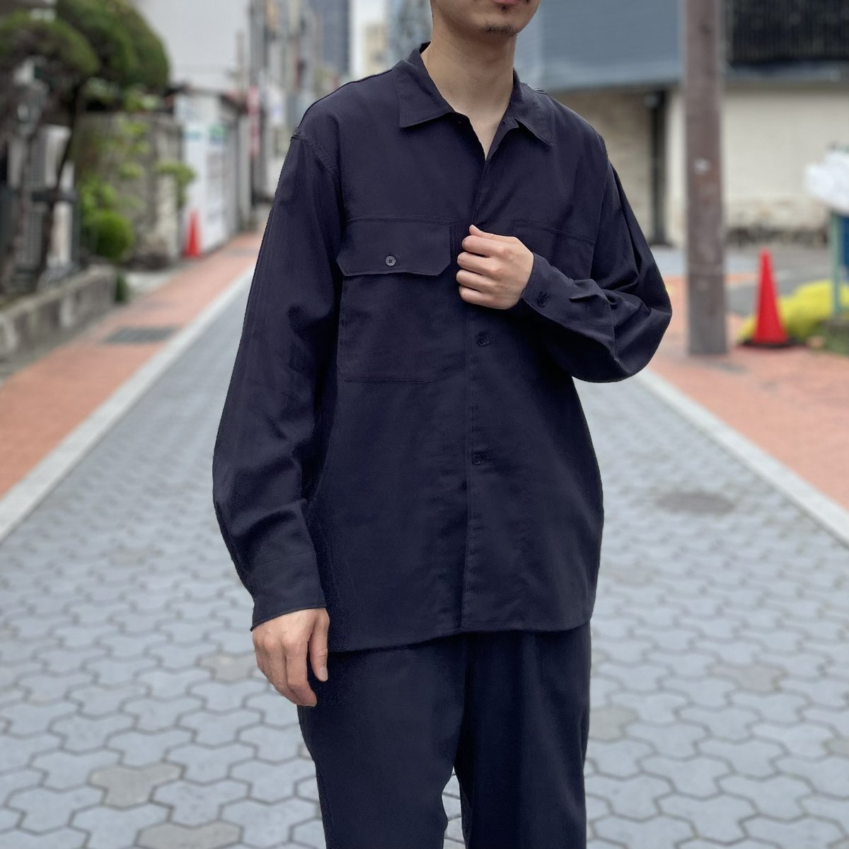 SP_JBV's tweet photo. COMOLI
空紡オックス C.P.O.シャツ
¥37,400-(tax in)
.
モデル：身長 169㎝ 体重60kg
着用サイズ：2
.
通信販売は、在庫がある場合のみ 4月23日(土) から @jackinthenet_ オンラインストアで販売いたします。
.
#comoli
#コモリ
#岐阜セレクトショップ
#ギフセレクトショップ https://t.co/C1c5ZOCRWc