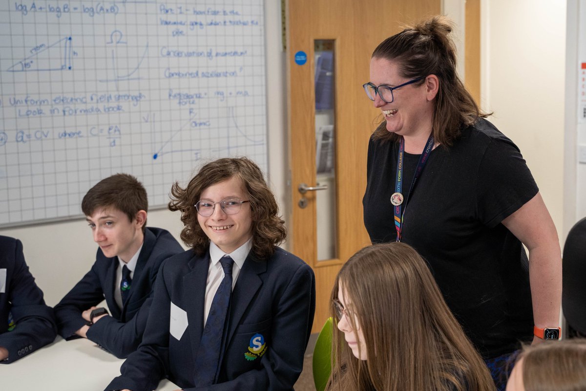 crontoncoll's tweet photo. This week, we welcomed local schools to our Idea Centre for our ECO Classrooms #STEM Event!

It was great to see Year 9 pupils working alongside industry professionals to plan, design, and market a successful project.

A special congratulations to the winners @OATChadwick! https://t.co/BxjKJcB5k0