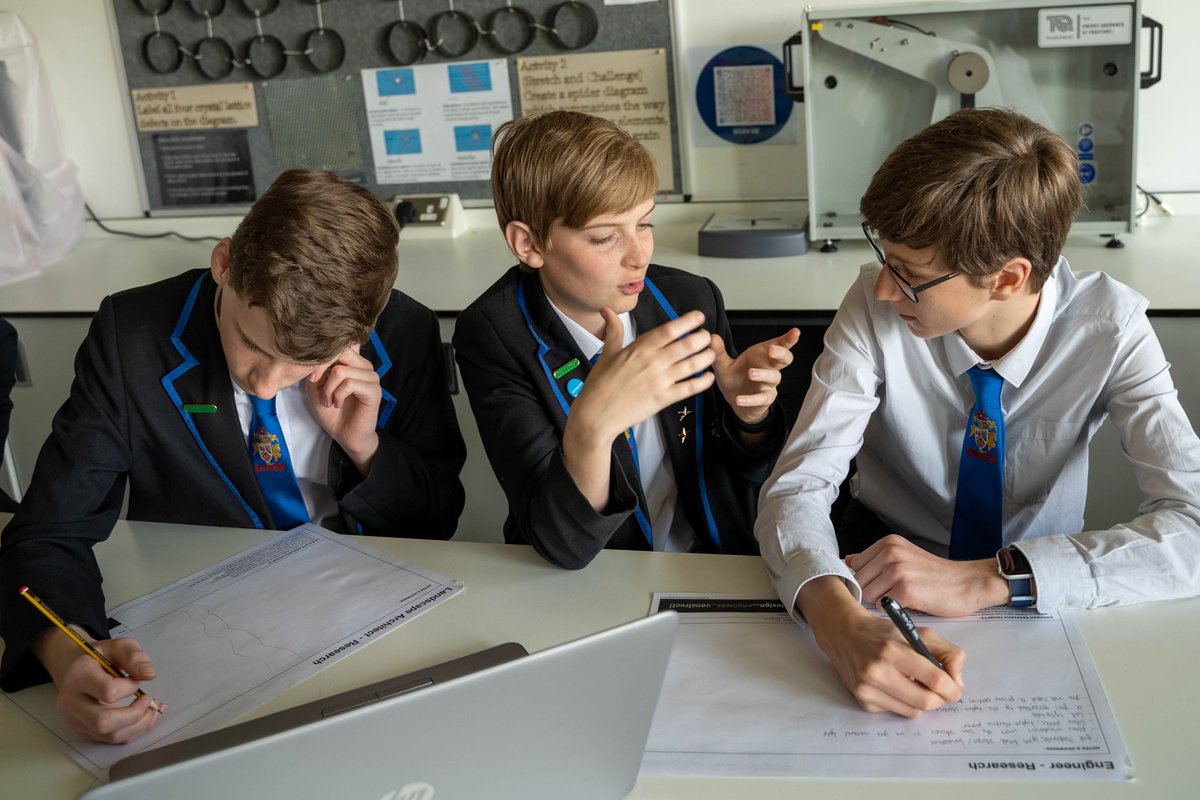 crontoncoll's tweet photo. This week, we welcomed local schools to our Idea Centre for our ECO Classrooms #STEM Event!

It was great to see Year 9 pupils working alongside industry professionals to plan, design, and market a successful project.

A special congratulations to the winners @OATChadwick! https://t.co/BxjKJcB5k0