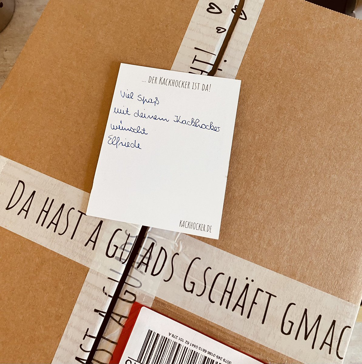 soundsoviel's tweet photo. „Diskrete Verpackung“ https://t.co/5gGbBT2FwQ