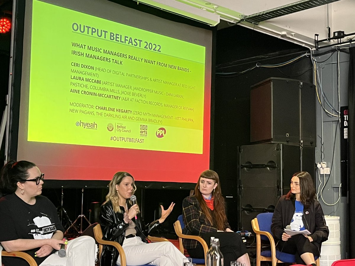 SuzanneDoyleSDC's tweet photo. 1st panel @OutputBelfast & loving the slant of #WhatAManagerDoesntDo 😉💫🎶
@CeriSian @MccartneyCronin @LauraMcCabster @ZeroMythUK #OutputBelfast #Output22 #IWMMF @aim_ireland
Bands & artists shd have their shit together so mgr can create strong team & build sustainable career https://t.co/RXjeY0zEMZ