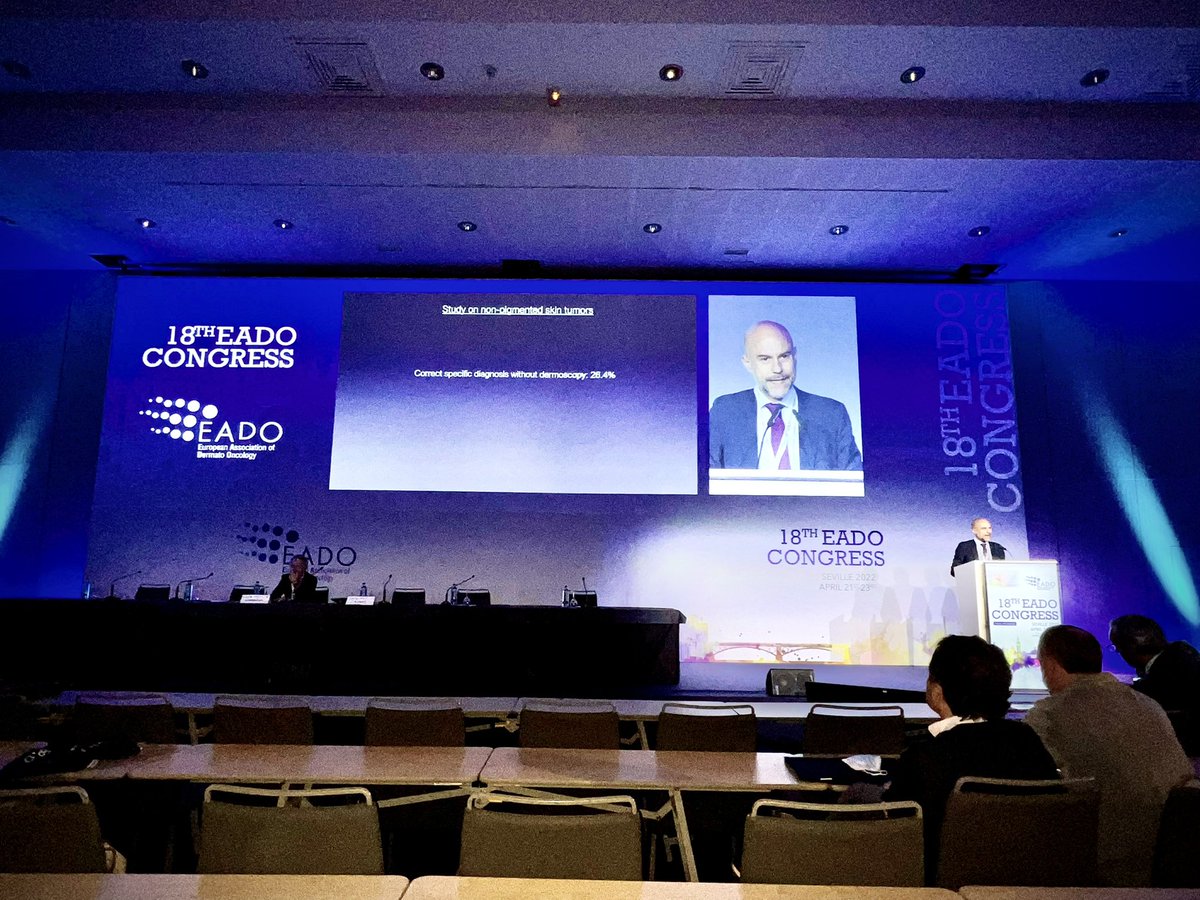 Dermatología HUVM tweet media