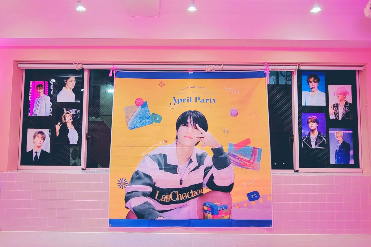 yolumlovesyou's tweet photo. #NCT #JENO さん
🎊𝗚𝗲𝘁 𝗥𝗲𝗮𝗱𝘆 𝗳𝗼𝗿 𝘁𝗵𝗲 𝗔𝗽𝗿𝗶𝗹 𝗣𝗮𝗿𝘁𝘆🎊
2022 Jeno Cafe
4/22.23.24
@JamJar0423 様

カップ引換券＋豪華特典セットトレカ3種ポストカード2種+フォトフレーム💗先着特典
グリップトック22.24日10名様23日20名様
💗23日特典フォトマティック
💗クッキーケーキ https://t.co/WyMYSmy0Or