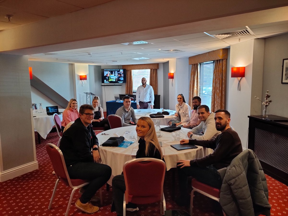 Our PCDA students made some insightful contributions to their Day School on Evidence Based Policing, delivered by @ahmedkadry. Great to see them apply their academic learning into professional practice! #pcda <a href="/NYorksPolice/">North Yorkshire Police</a> <a href="/NYP_Training/">NYP Training</a> <a href="/OUPolicing/">Open University Police Education</a>