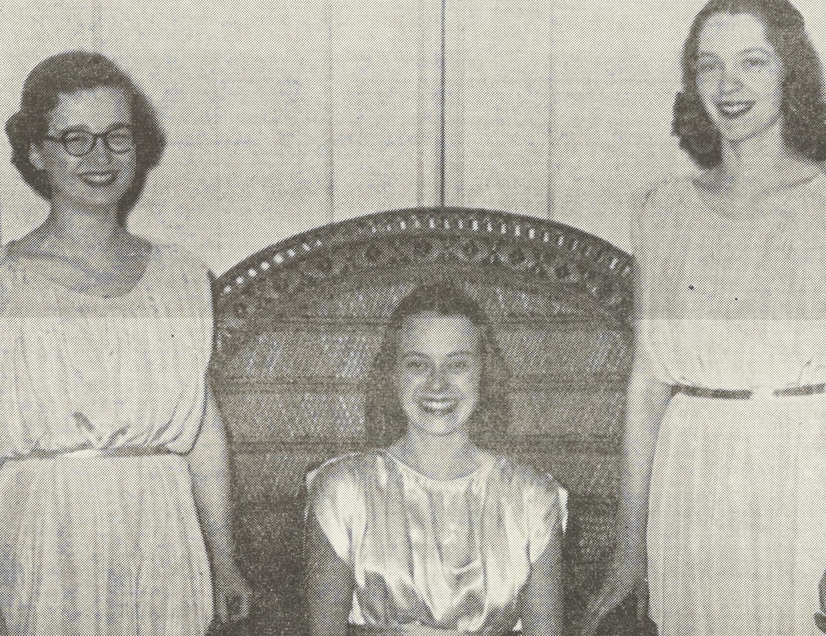 HowardColmanLib's tweet photo. Happy #ThrowbackThursday! The 1952 May Day Queen was Helen Wencel; this photograph was featured in the May 17, 1952 edition of the student newspaper, The Vanguard. https://t.co/ugAWEP9UJ7