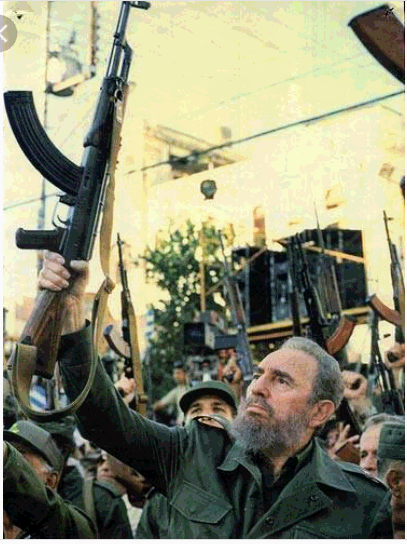 RaulAle190880's tweet photo. Fidel: “...nosotros escogimos el socialismo porque es un sistema más justo, un sistema mucho más humano, un sistema de verdadera igualdad..."

#FidelVive
#CubaViveEnSuHistoria https://t.co/FjaFvV8YUY