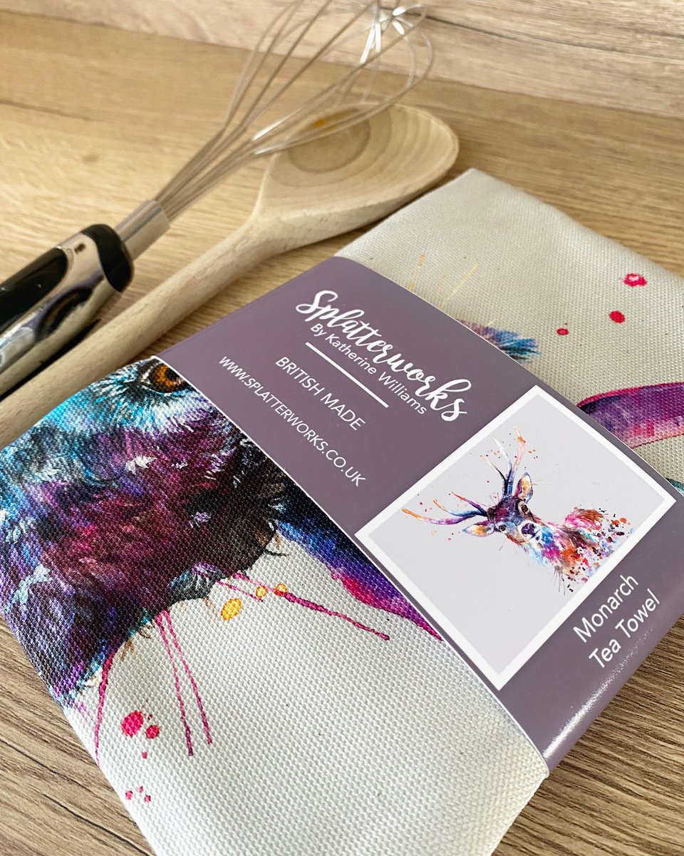 Katherrrrs's tweet photo. Browse our beautiful collection of 100% cotton splatter tea towels. 

Proudly made in the UK featuring the vibrant artwork of Katherine Williams.

https://t.co/7vIC9n07ht

#smallbusiness #splatterworks #giftware #kitchendecor #kitchen #watercolour #artist #animalartist #stag https://t.co/Efo7UgiLyA