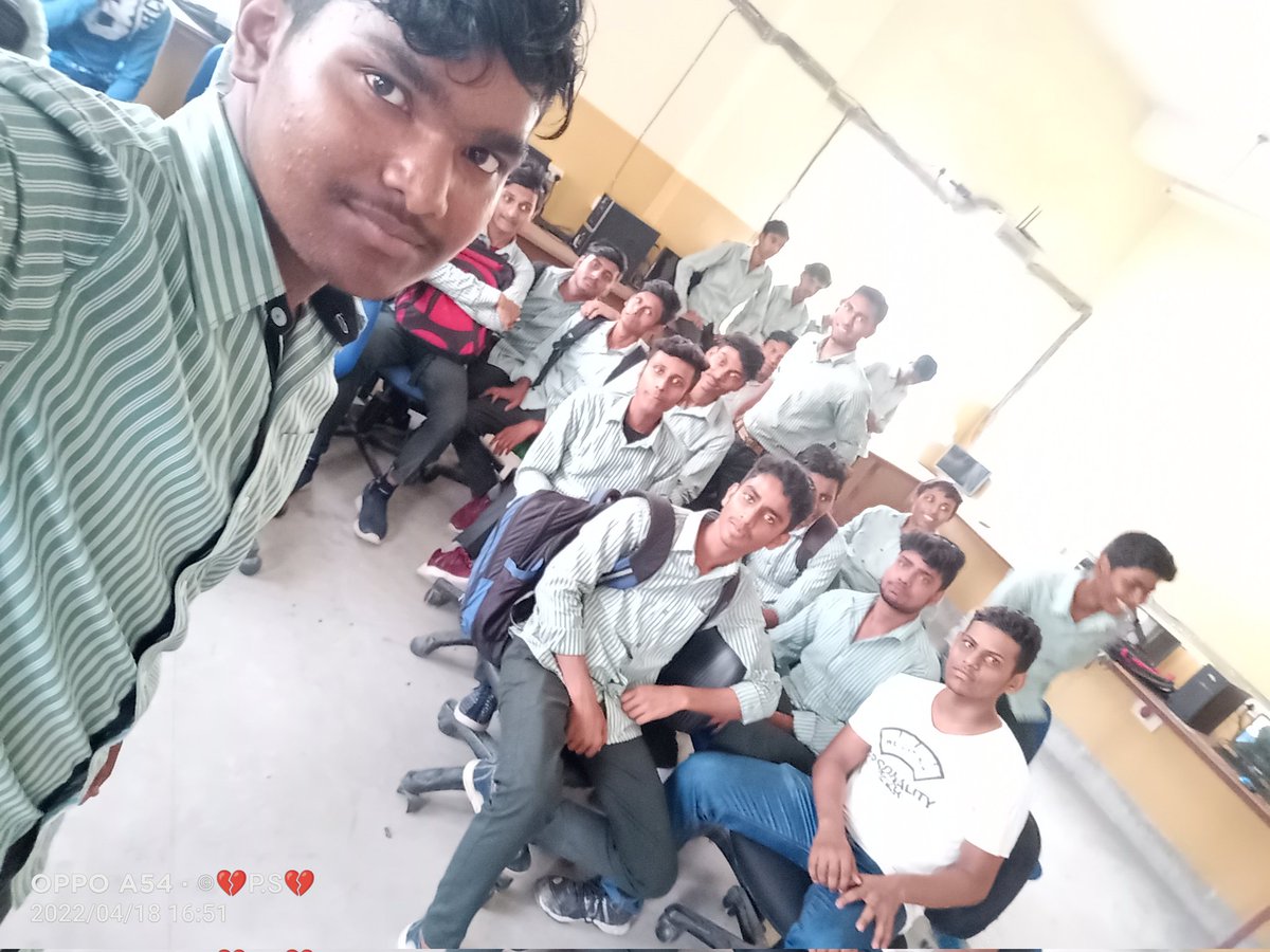PRANTICKSAMANT5's tweet photo. https://t.co/XQxwIKeSEw