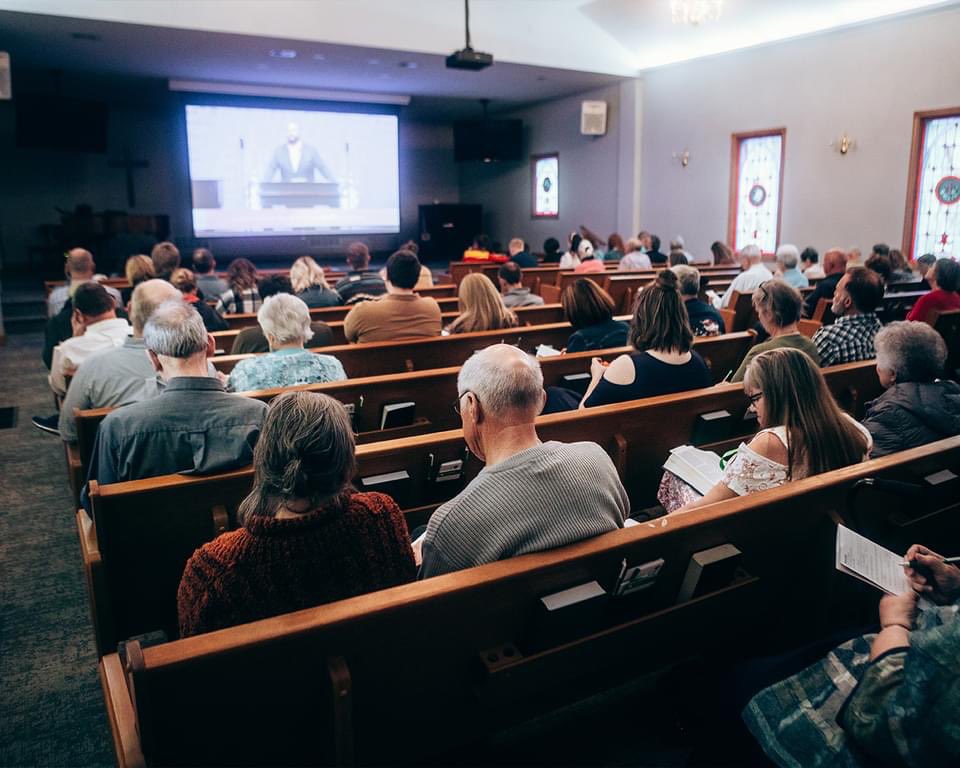 PastorCLW's tweet photo. Three months ago, this church had 31. This past Sunday we launched as a new new neighborhood church of @fcfamilykc with a pretty full house. Jesus is at work across our city. #fclife https://t.co/j04NPhXwhF