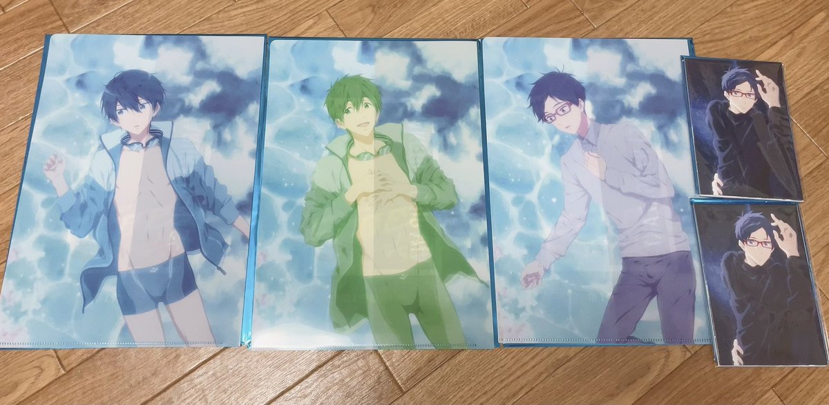 m725_O's tweet photo. 交換 Free! FS 特典 繋がるクリアファイル 第3弾 ムビチケ 前売り

【譲】
第1弾 ☆遙 真琴 ★怜
第2弾 ☆遙 真琴 ★渚 ★怜 ★旭2

【求】
第1弾/3弾 凛 ＞ 宗介 第2弾 凛・宗介

☆は凛との交換優先
★⇔凛の場合ポスカお付けすることも可能です。検索からでもお気軽にお声かけください。 https://t.co/Ip6HKvYoG1