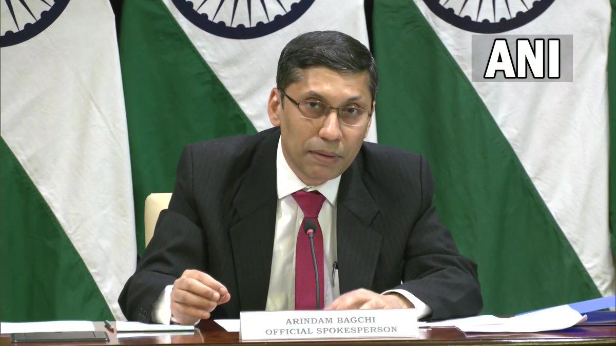 ANI's tweet photo. We had received a request from Japan for permission to land in Mumbai to pick up humanitarian goods for Ukraine &amp; its neighbouring countries from India. We have given the approval to pick supplies by using commercial aircraft: MEA spokesperson Arindam Bagchi https://t.co/2acovDGwhJ