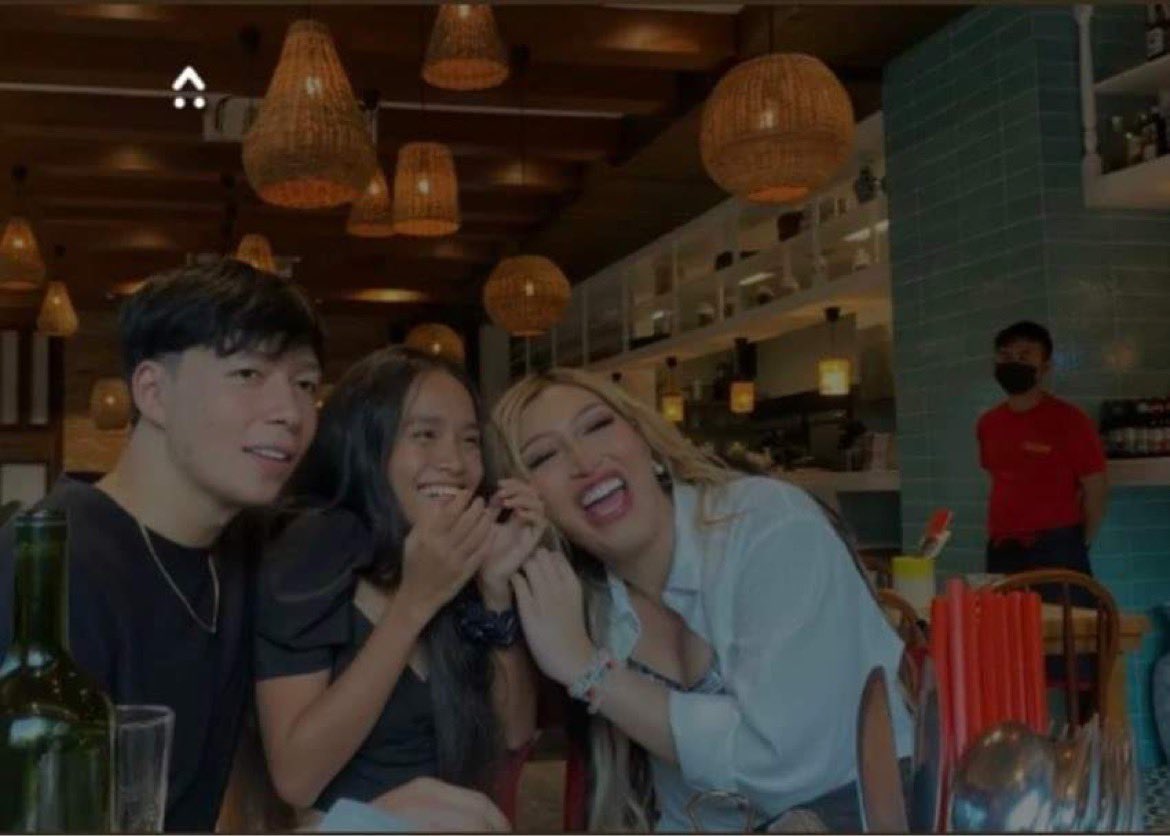 AngeliqueDelCa2's tweet photo. Gogo ginralf @pbbgin 

GINRAF OnStarMagicLounge https://t.co/qHHQwUCmId