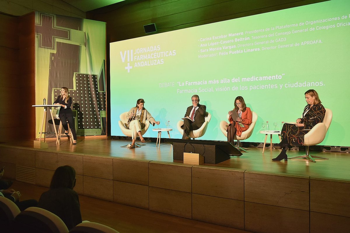 COFJaen's tweet photo. #JFA2022 Concluimos la mañana con el debate “La Farmacia más allá del medicamento: Farmacia social, visión de los pacientes y ciudadanos".
🗣️ Con intervenciones de Félix Puebla #APROAFA, @CarinaEscManero @pacientesPOP y @analopezcasero @Farmaceuticos_
#Jaén #SomosFarmacéuticos https://t.co/MdHirIX5kl