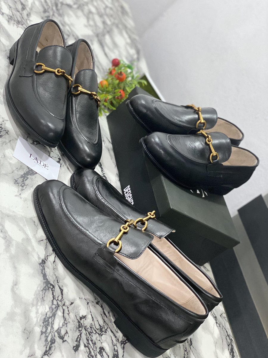 ladenigeria's tweet photo. A shoe brand in Osun State, Nigeria is introducing a detailed Loafers named KUNLE LOAFERS for the perfect gentlemen.
N25,000 only, Available In size 39 to 47
We ship worldwide(T&C) applied
#loafers #Shoes #osun #madeinosun
@InsideOsogbo https://t.co/vppdkX0vD3