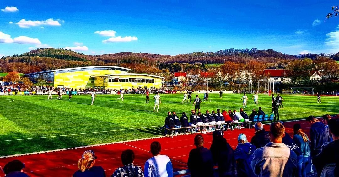 leintaeler's tweet photo. Schönbrunnenstadion - TSV Essingen 1893 - SSV Ulm 1846 0:3 (WFV-Pokal Halbfinale, 19.04.2022)

#groundhopping, #nonleague #pokal, #wfvpokal, #dbregiowfvpokal, #essingen, #ulm, #schönbrunnenstadion, #tsvessingen, #ssvulm, #ssv1846, #ssvulm1846 https://t.co/ap9Q6ugCgO