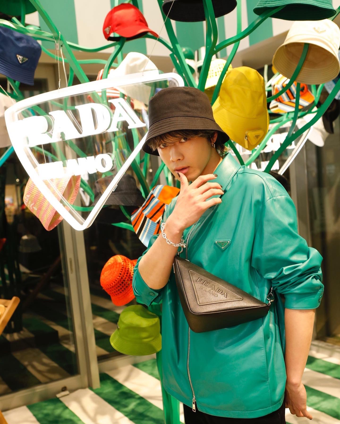 PRADA ニット帽 (コムドットやまと着用)
