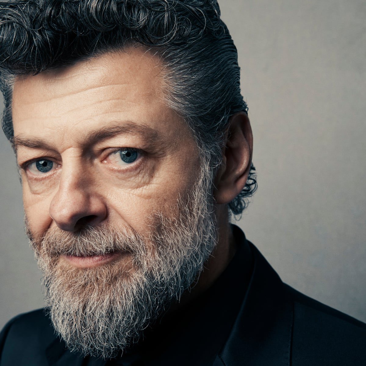 Happy 58th birthday Andy Serkis.
You succeeded in convincing me that Gollum actually existed. 