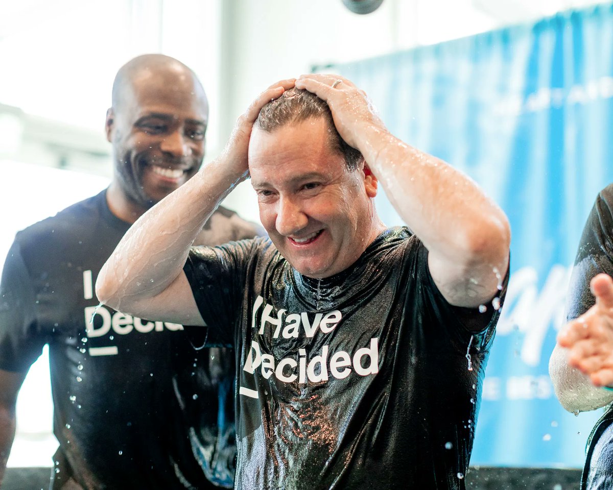 Are you interested in being baptized this Sunday? If you’ve put your faith in Jesus and want to take this next step, we’d love to be a part of your baptism story.⁣⁣ We can't wait to hear what God has done in your life and celebrate with you! ⁣⁣heartlandchurch.com/baptism