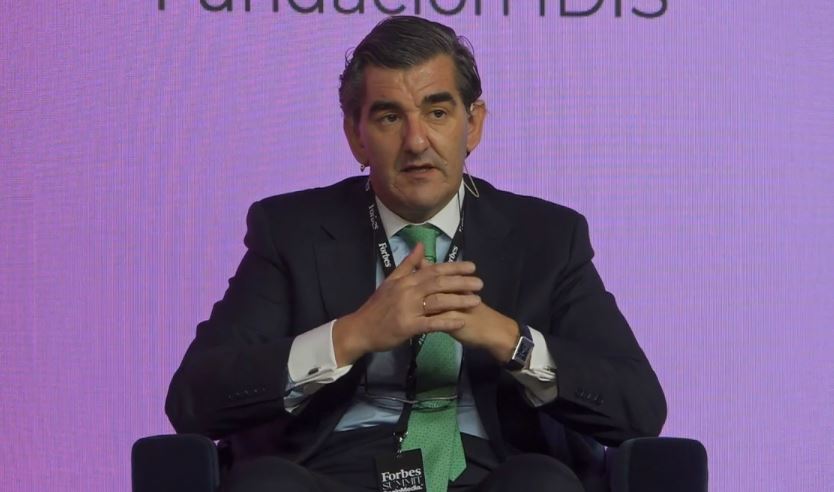 Forbes_es's tweet photo. 🩺#ForbesHC
🗣️Juan Abarca Cidón, presidente de @idisalud: "El 11% de la esperanza de vida viene marcada por el sistema sanitario y los gobiernos no se han preocupado por invertir en Sanidad"
https://t.co/x7zwo70FOr https://t.co/KFflUF9dBj