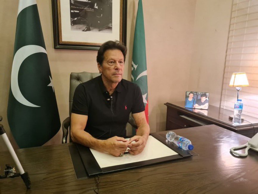 amynfarooqui's tweet photo. #salamimran https://t.co/HJNnZy39QH