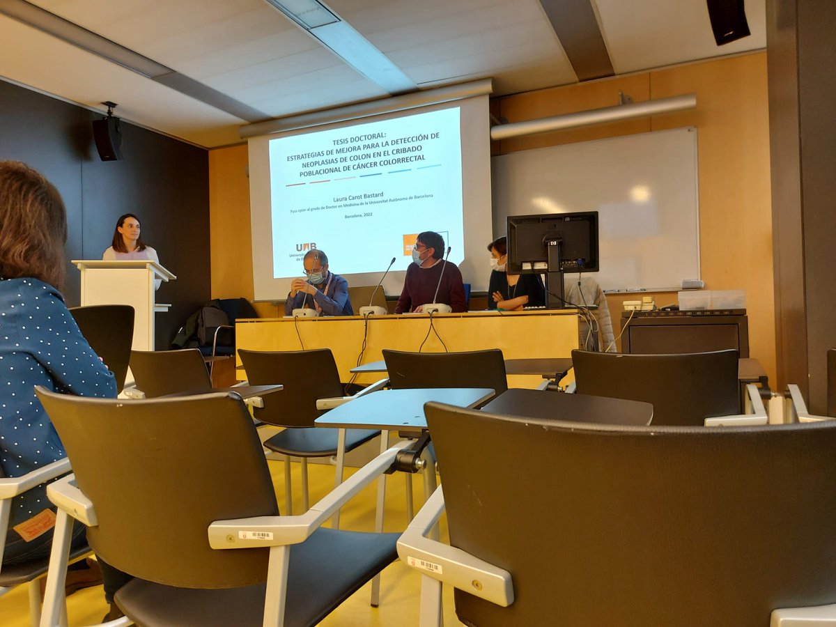 xavierbessa's tweet photo. Felicidades a la nueva Doctora Laura Carot por su excelente defensa tesis “Estrategias de mejora para la detección neoplasias de colon en el cribado poblacional CCR” #digestivo @hospitaldelmar https://t.co/D4c7gXzgKf