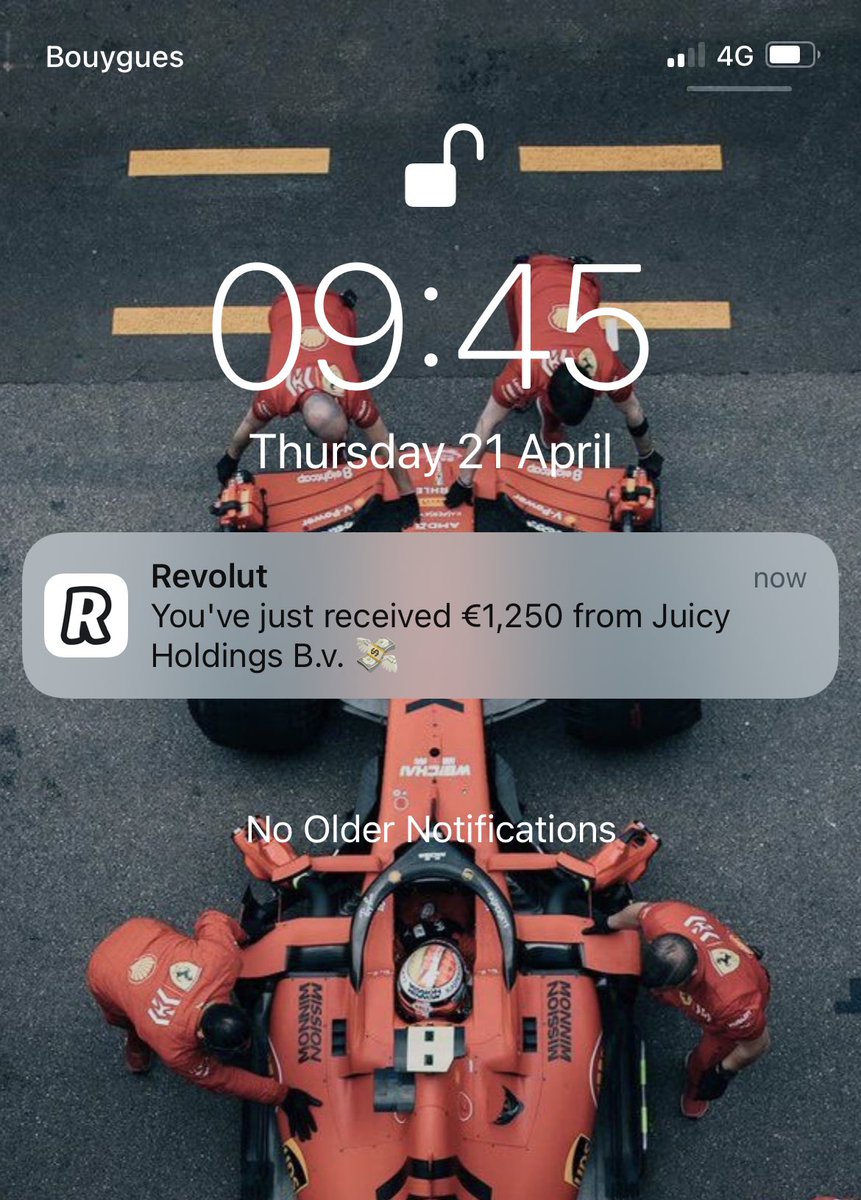 uncertainicolas's tweet photo. Mdr j’suis payé au SMIC par Juicy Fields https://t.co/xEu12L9GXT