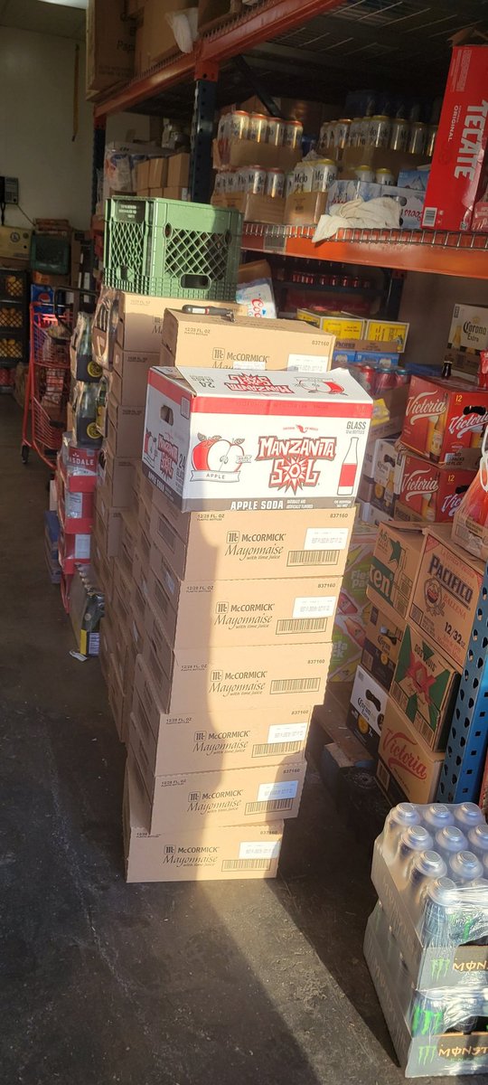 TweakX's tweet image. This is the biggest thing I fucking hate about my job. This is one of my problem stores. I&apos;m always having to move shit to even do my job. This is the absolute worst I&apos;ve had to deal with. Oh and my partner for the day called out. Yay me -.- #timeforanewjob