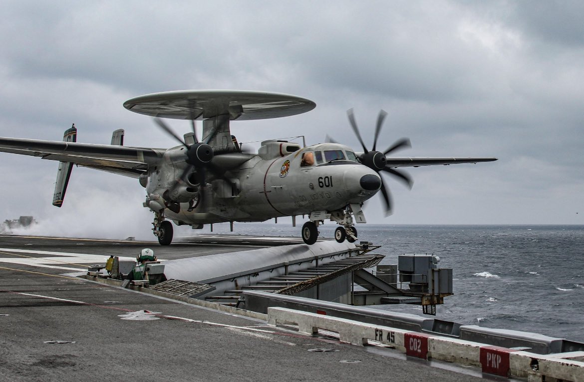 TRMatsonAuthor's tweet photo. Great day today. This is how I feel! #neverdownneverout #flynavy #e2chawkeye #treasonflight https://t.co/DJnz0lUeoi