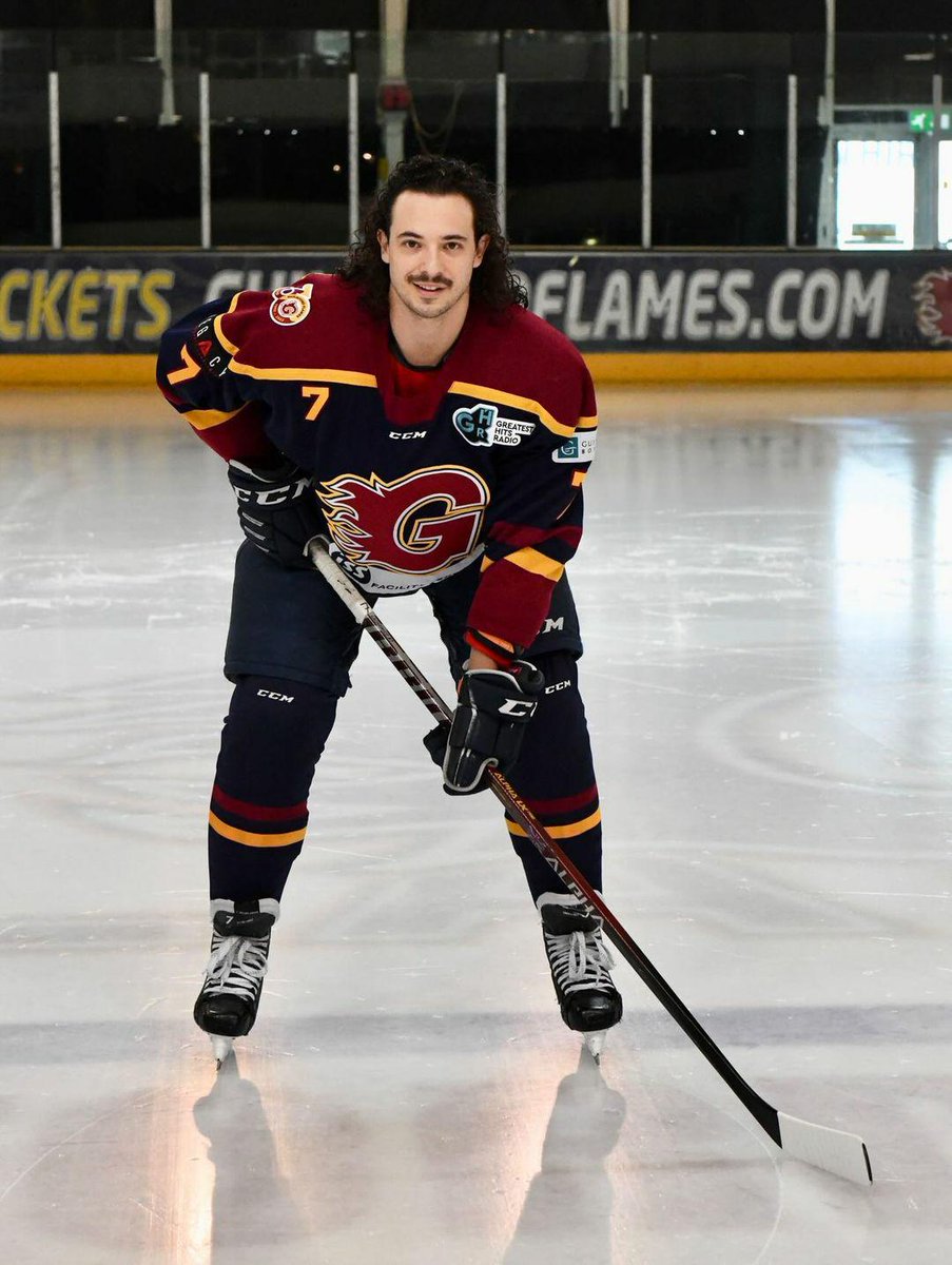 ℝ𝕆𝔹! tweet media