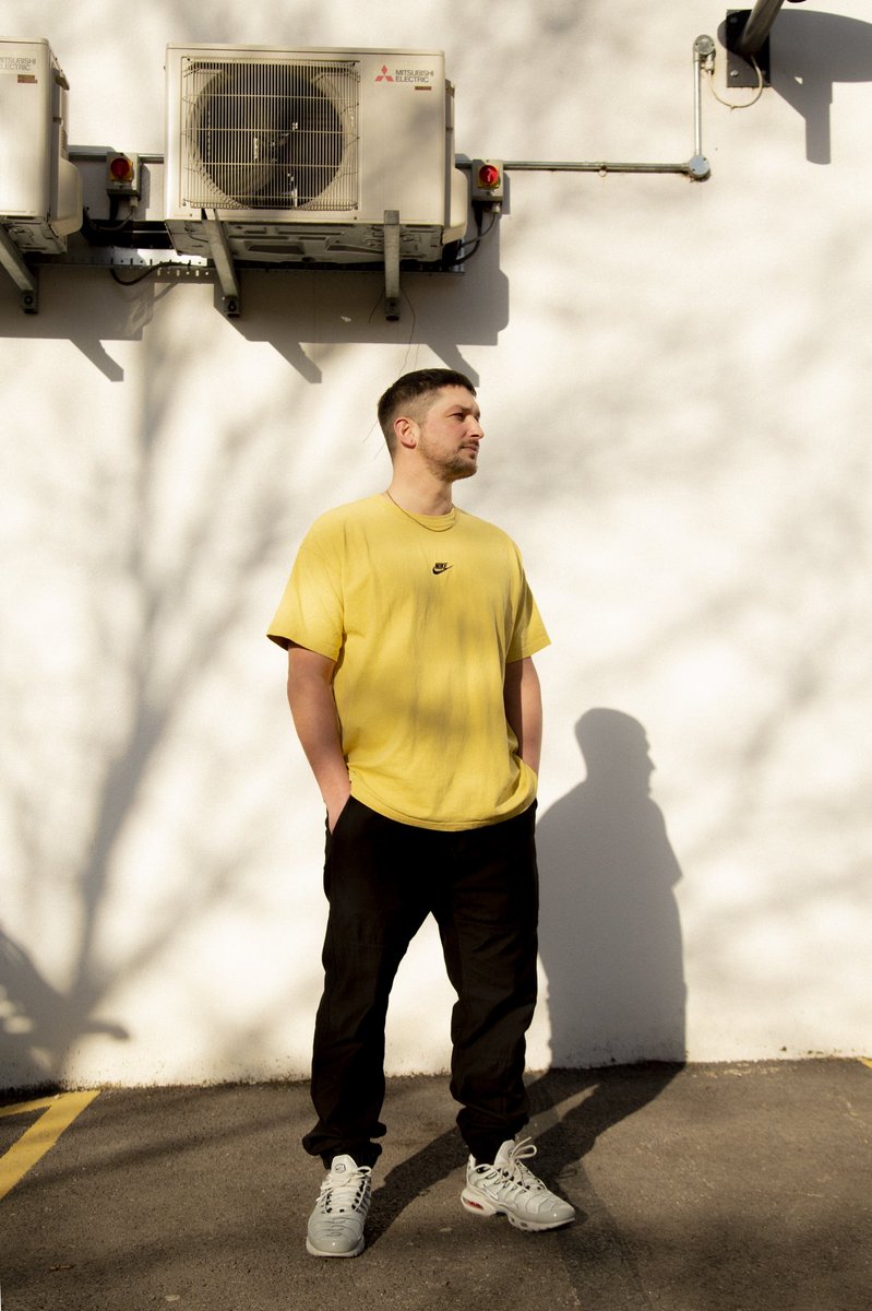 Up on <a href="/RinseFM/">Rinse FM</a> today at 7PM with an hour of percs, tribal, amapiano &amp; funky 

New music to run from <a href="/Tribal_Brothers/">TribalBrothersUK</a> Kaval <a href="/ScratchaDVA/">Scratchclart</a> <a href="/breakamusic/">Breaka</a> @Bashmundo <a href="/drmzu1/">drmzu</a> &amp; myself 

Lock in at 19:00GMT via rinse.fm/player + 106.8FM Ldn 

<a href="/WerrettLucy/">LucyWerrett</a> on the buttons 📸