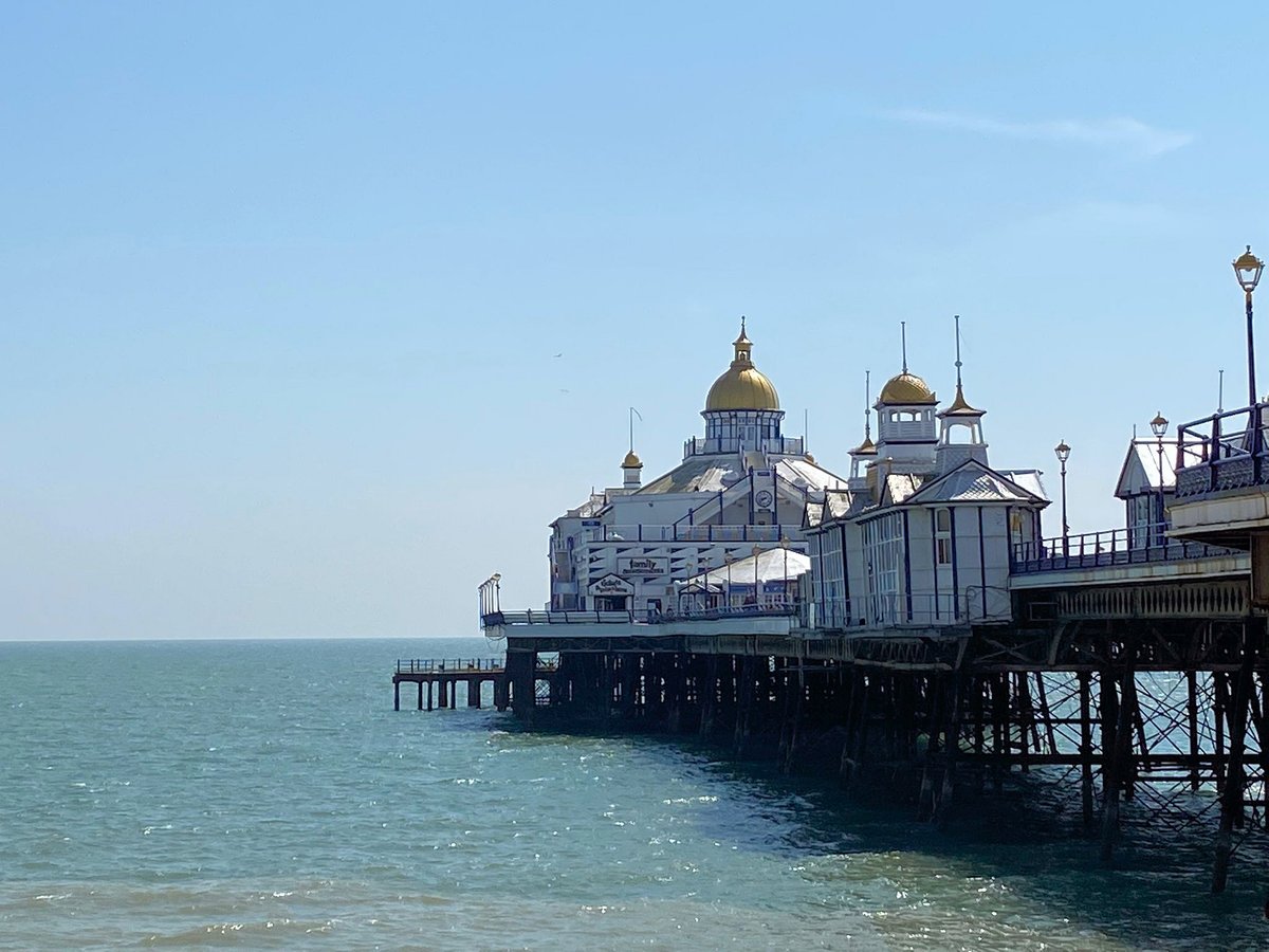 elceastbourne's tweet photo. Eastbourne looking good in the spring sunshine... one of the benefits of being the sunniest town in the UK 🌞 😎 ☀️

#elceastbourne #elcschools #elcfamily #learnenglish https://t.co/bvQyA8JI5K